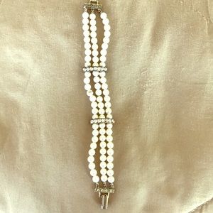 Bracelet Pearl and Rhinestone Wedding Formal Semi Formal Cocktail Bling
